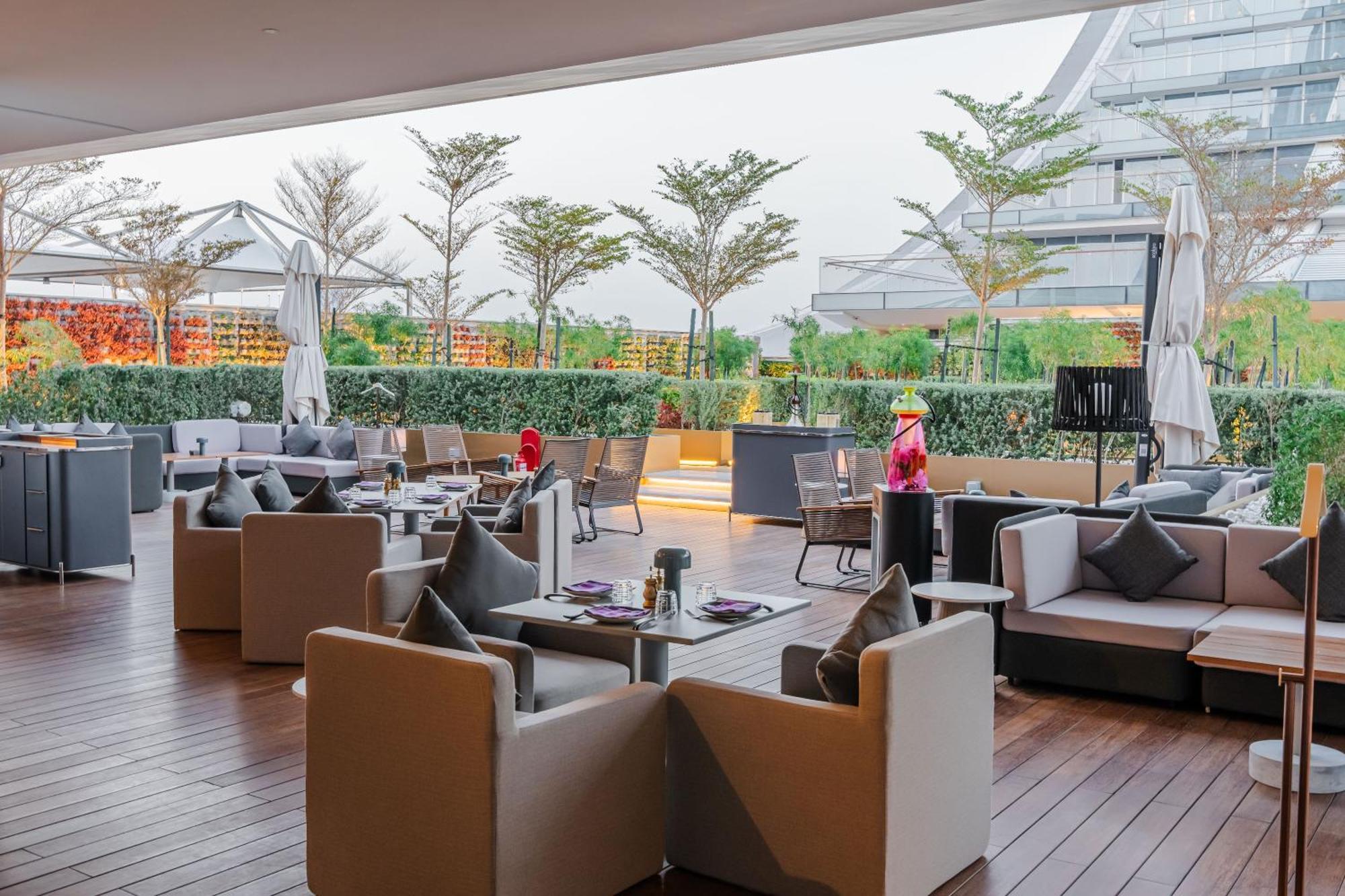 Fairmont Doha Hotel Lusail Екстериор снимка The Park, Hyderabad